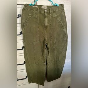 Universal Thread Olive Green Wide-Leg Barrel Jeans